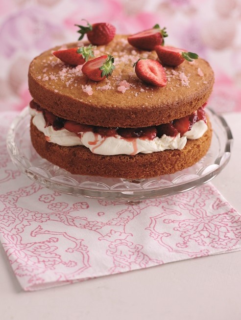 Classic Victoria sandwich cake