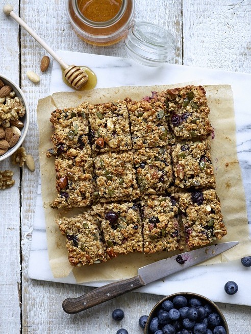 Sticky Blueberry and Banana Flapjack