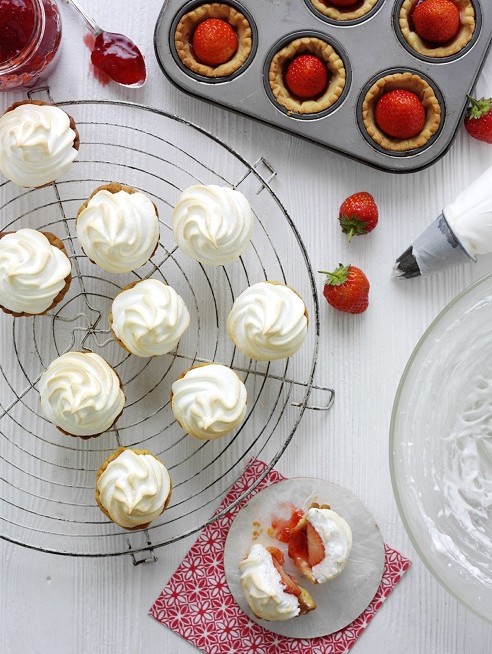 Strawberry cloud tarts