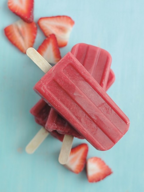 Strawberry and custard lollies