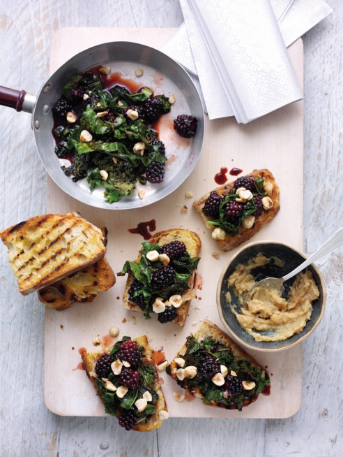 Superberry kale and roasted garlic bruschetta